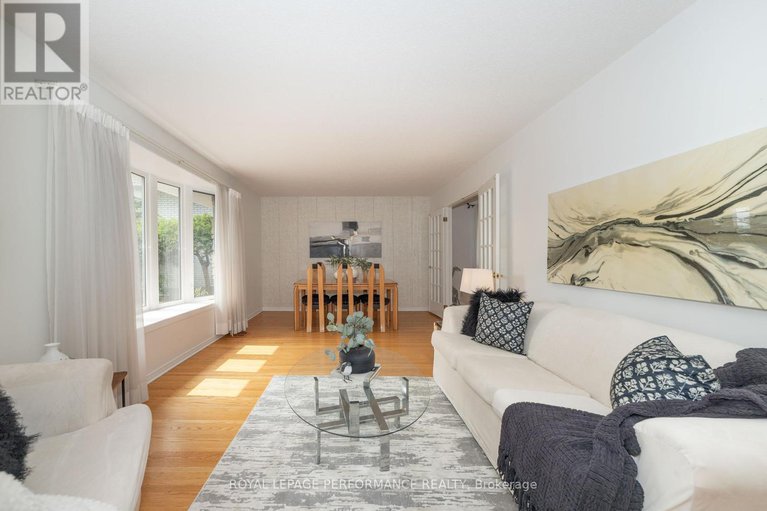 28549709/2091-tawney-road/hawthorne-meadows/ottawa/ontario/K1G1B9_5