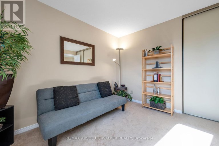 28654020/1866-robinwood-place/chapel-hill/ottawa/ontario/K1C6L7_32