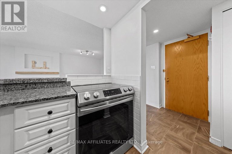 29163670/308-15-murray-street/lower-townbyward-market/ottawa/ontario/K1N9M5_5