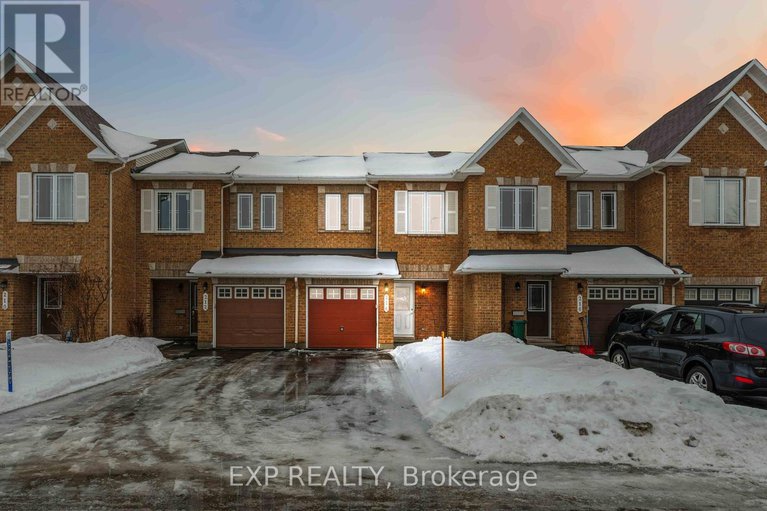 29238226/214-montmorency-way/avalon-east/ottawa/ontario/K4A0J9_2