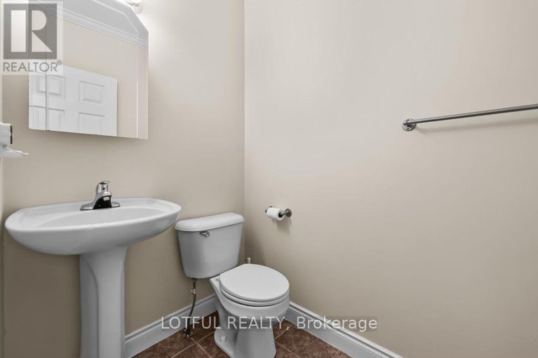 29058643/1008-pinecrest-road/fairfield-heights/ottawa/ontario/K2B6B5_5