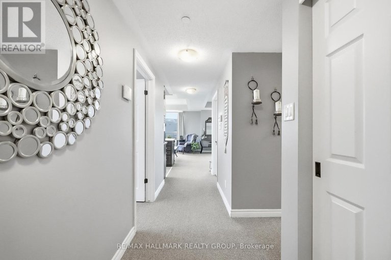 29686096/405-215-titanium-private/convent-glen-north/ottawa/ontario/K1C0B7_7
