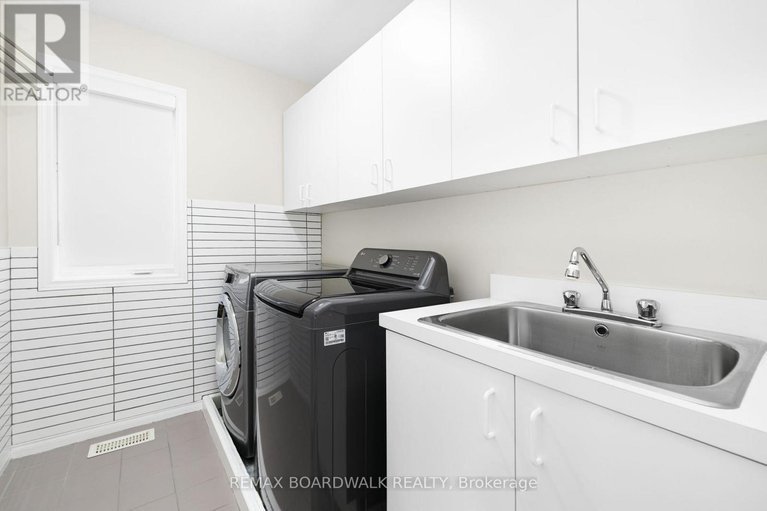 29430897/2128-rexton-street/avalon-east/ottawa/ontario/K4A4K7_36