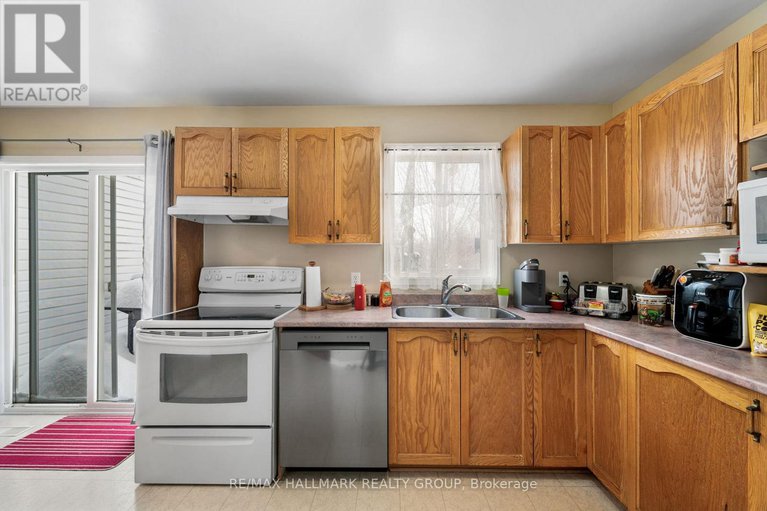 29405879/857-nesting-way-nw/fallingbrookgardenway-south/ottawa/ontario/K4A3X3_20