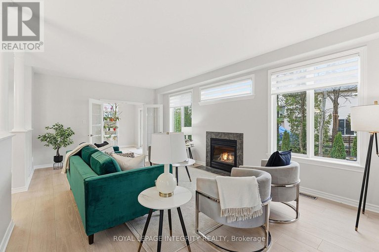 29145145/607-devonwood-circle/blossom-parkkemp-parkfindlay-creek/ottawa/ontario/K1T4E6_15