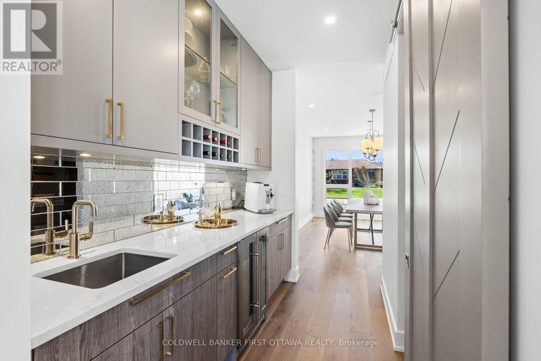 28265493/13-brook-lane/meadowlandscrestview/ottawa/ontario/K2G1S1_9