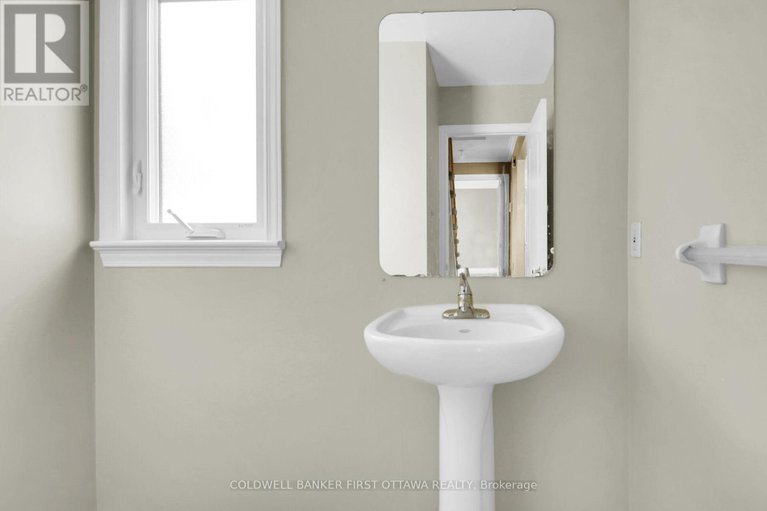 28836985/59-rowe-drive/katimavik/ottawa/ontario/K2L3Y9_16