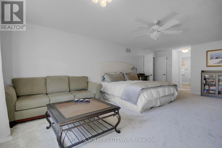 29119545/5593-whitewood-avenue-s/manotick-village-manotick-estates/ottawa/ontario/K4M1E1_13