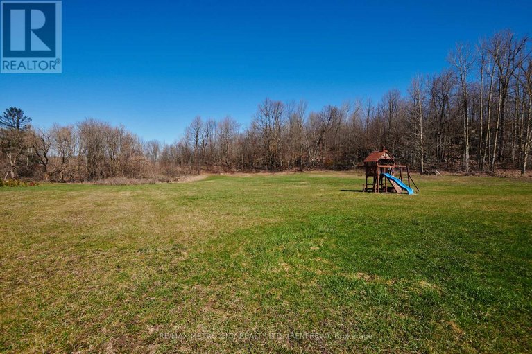 29634627/782-bruce-street/horton-twp/horton/ontario/K7V3Z4_35