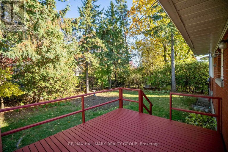 29046798/1760-laxton-crescent/bel-air-heights/ottawa/ontario/K2C2N3_32