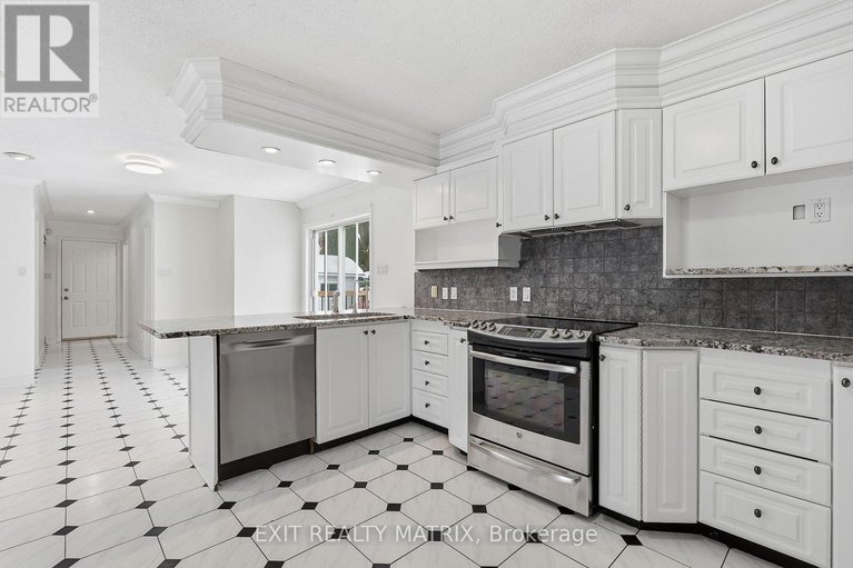 29666796/203-montee-outaouais-road/town-of-rockland/clarence-rockland/ontario/K4K1G2_21