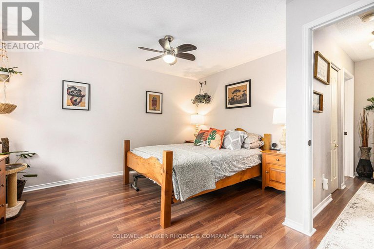 28359758/827-maley-street/kemptville/north-grenville/ontario/K0G1J0_14