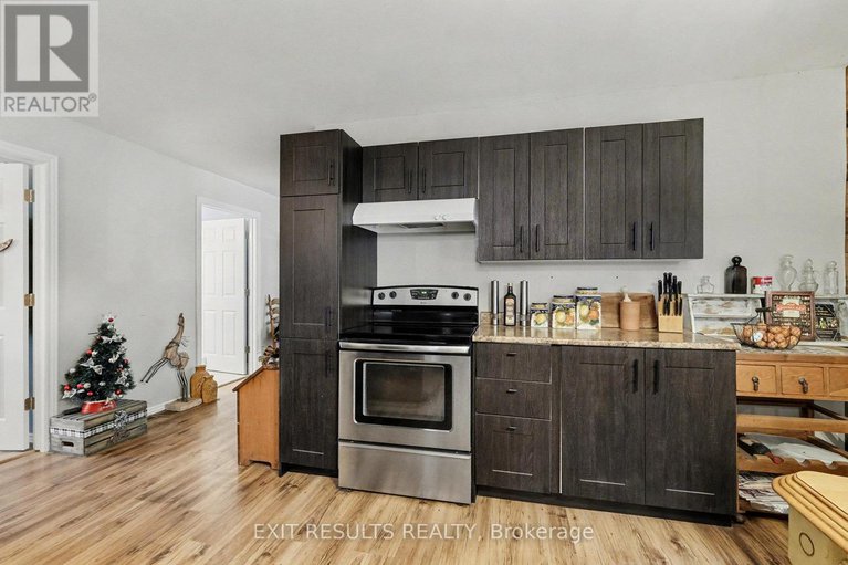 29208933/21111-concession-8-road/south-glengarry-lancaster-twp/south-glengarry/ontario/K0C1L0_13