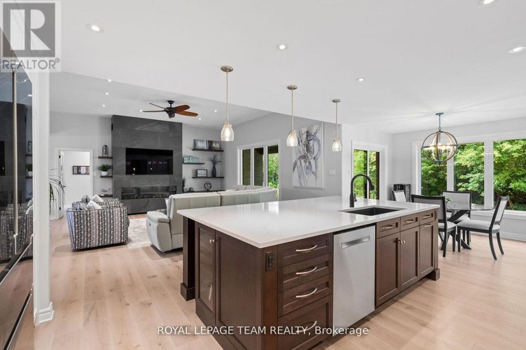 29570425/6903-twin-lakes-avenue/greely/ottawa/ontario/K4P1P1_16