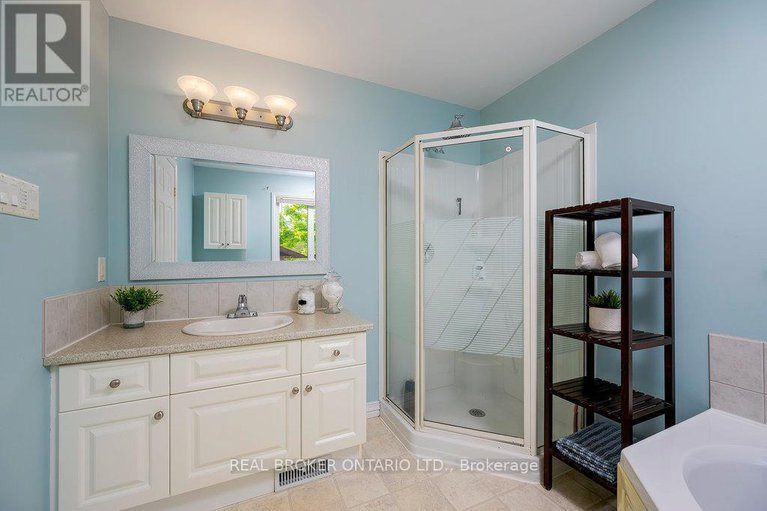 29063025/3374-greenland-road/dunrobin-shores/ottawa/ontario/K0A1T0_17