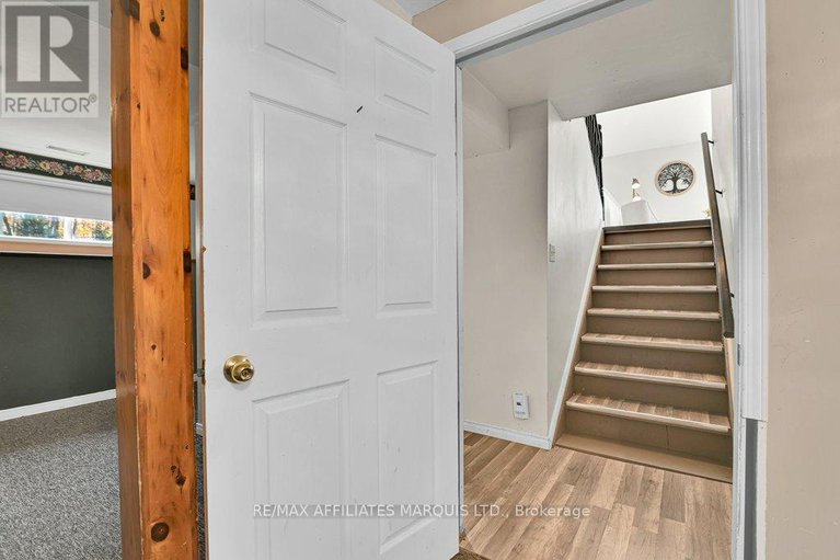 28989293/21450-concession-10-road/south-glengarry-lancaster-twp/south-glengarry/ontario/K0C1A0_26