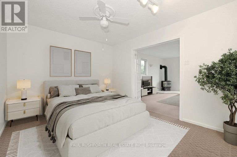 29628784/302-roxdale-avenue/bilberry-creekqueenswood-heights/ottawa/ontario/K1E1T8_19