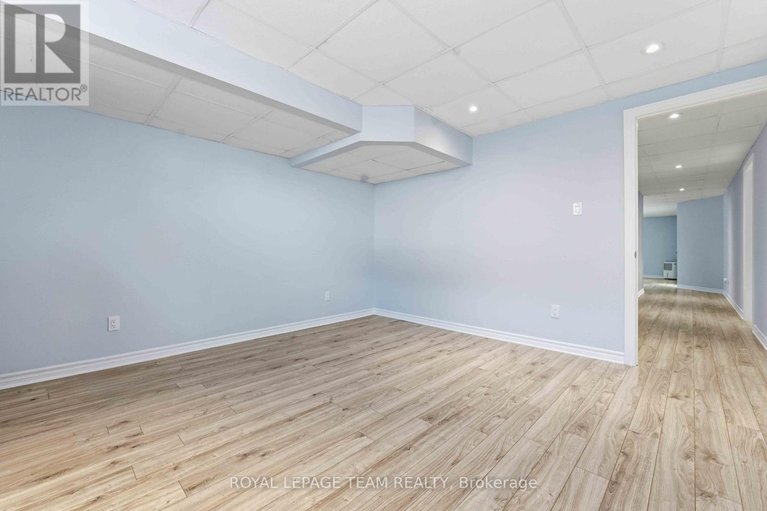 29563750/6868-sparkling-lake-way/greely/ottawa/ontario/K4P1R7_35