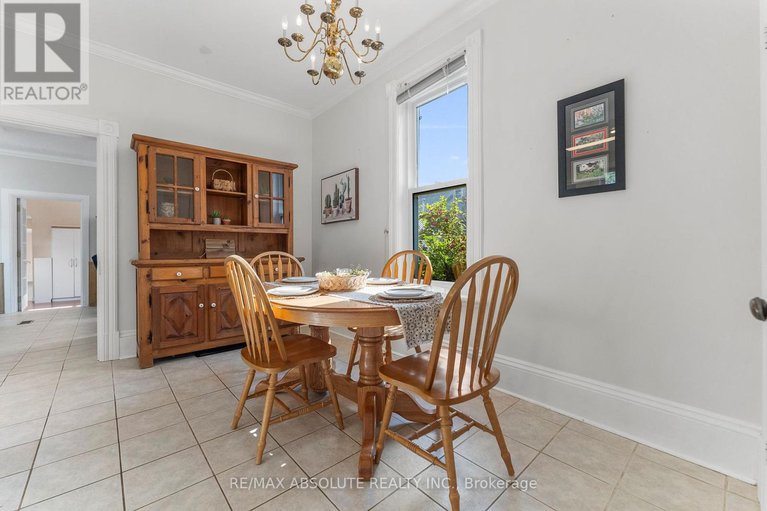 28469418/167-macfarlane-street/pakenham/mississippi-mills/ontario/K0A2X0_7