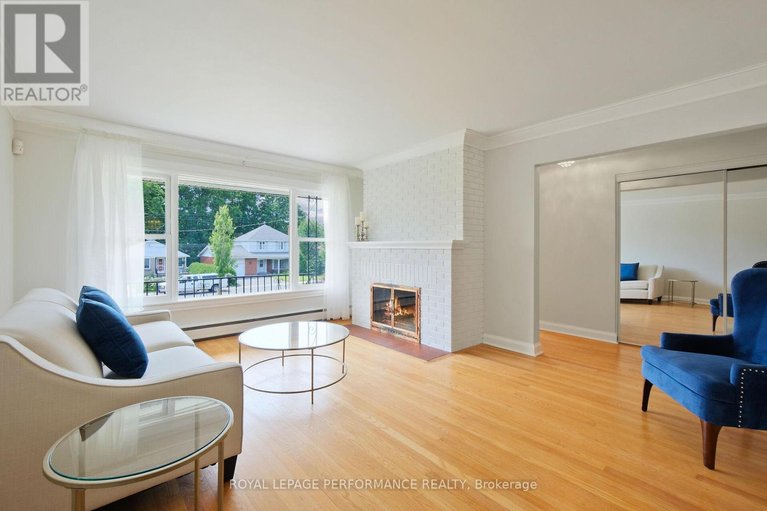 29690219/181-northwestern-avenue/ottawa-westtunneys-pasture/ottawa/ontario/K1Y0M1_8