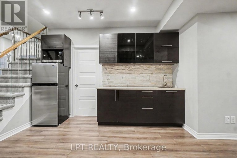 29430421/269-gracewood-crescent/blossom-parkkemp-parkfindlay-creek/ottawa/ontario/K1T0J1_40