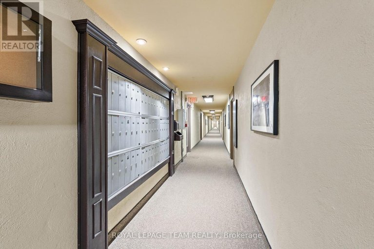 28613036/109-12-corkstown-road/lakeview-park/ottawa/ontario/K2H5B3_26
