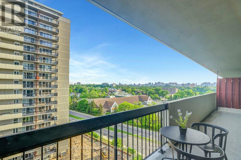 28458755/1005-158a-mcarthur-avenue/vanier/ottawa/ontario/K1L8E7_27