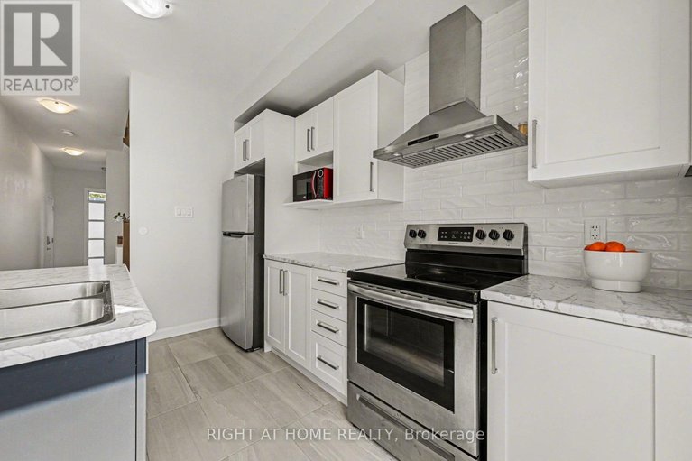 29650531/112-attwell-private/morgans-grantsouth-march/ottawa/ontario/K2K0H7_9