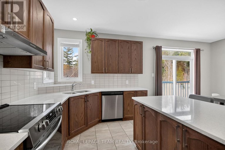 29571245/204-antler-court/mississippi-mills-ramsay-twp/mississippi-mills/ontario/K0A1A0_11