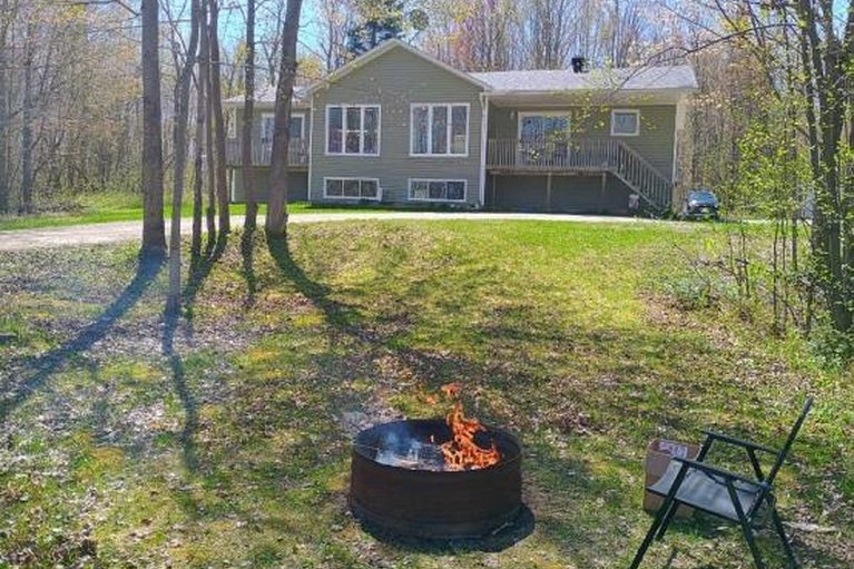 29556234/317-jim-barr-road/horton-twp/horton/ontario/K7V3Z8_27