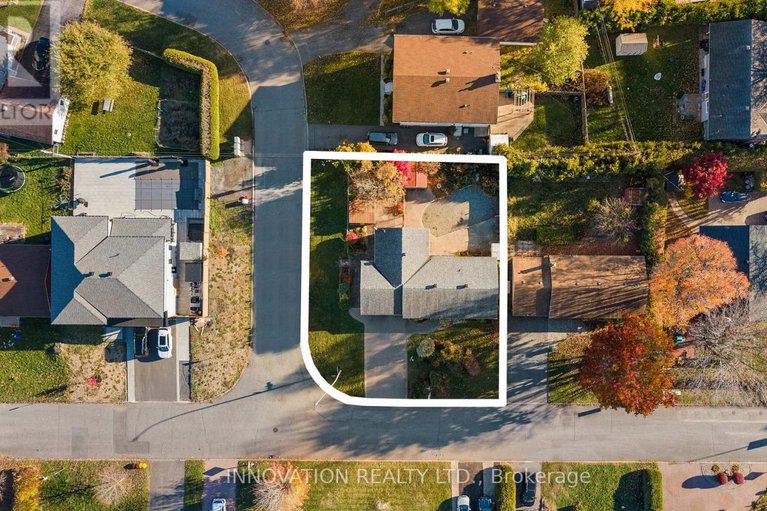 29329317/30-oakview-avenue/meadowlandscrestview/ottawa/ontario/K2G3A2_46