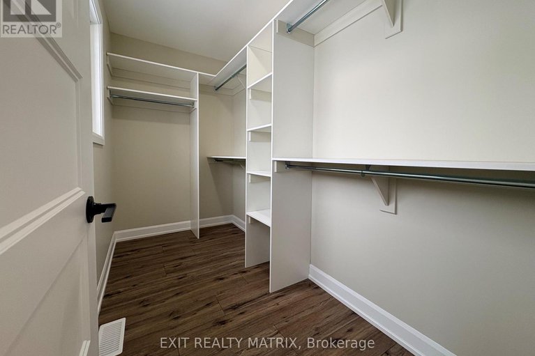 29378269/146-elizabeth-drive/chesterville/north-dundas/ontario/K0C1H0_11