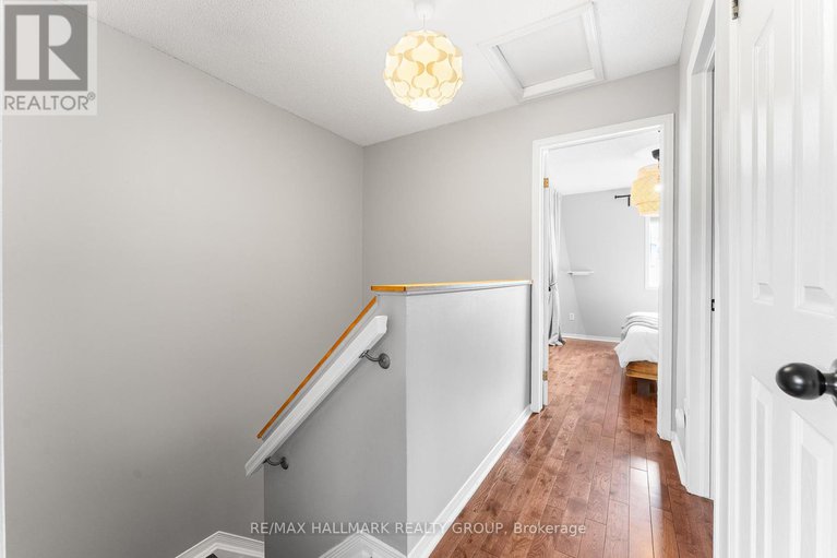 28575484/42-hintonburg-place/hintonburg/ottawa/ontario/K1Y4W6_11