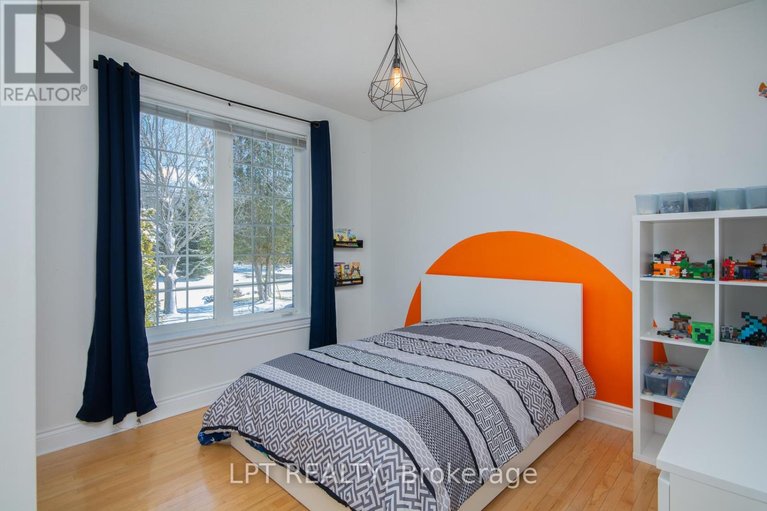 29571962/1496-stableview-way/greely/ottawa/ontario/K4P1P2_32