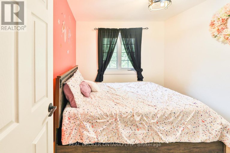 28826089/8-benjamin-lane/north-grenville-twp-kemptville-east/north-grenville/ontario/K0G1J0_12