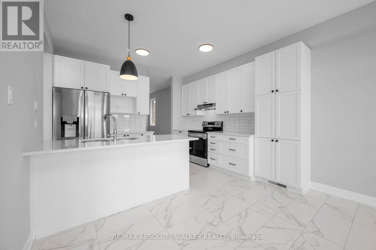 29090104/584-paakanaak-avenue/blossom-parkkemp-parkfindlay-creek/ottawa/ontario/K1X0J6_11