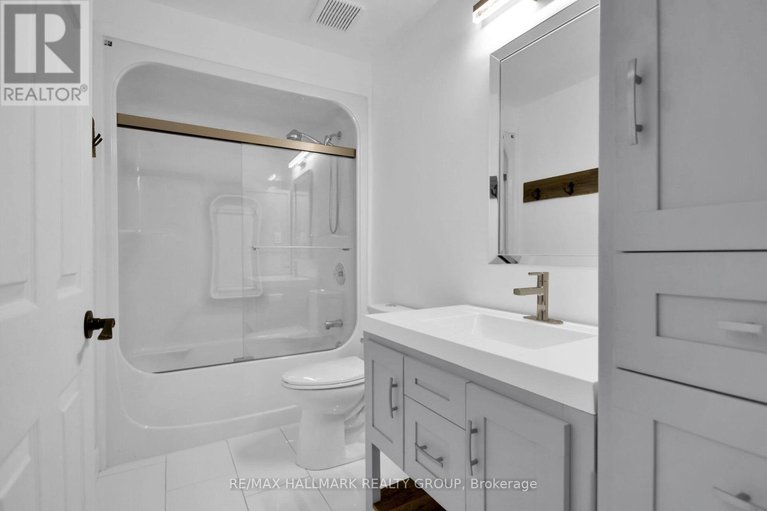 28864963/4-saffron-court/longfields/ottawa/ontario/K2J4R7_28