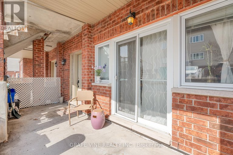 28628739/d-165-crestway-drive/barrhaven-east/ottawa/ontario/K2G7C8_4