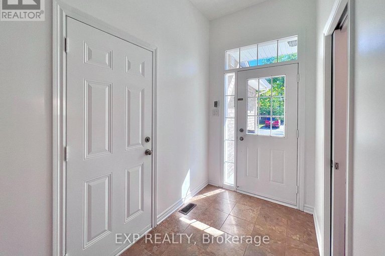 28928312/457-foxhall-way/bridlewood/ottawa/ontario/K2M0G2_8