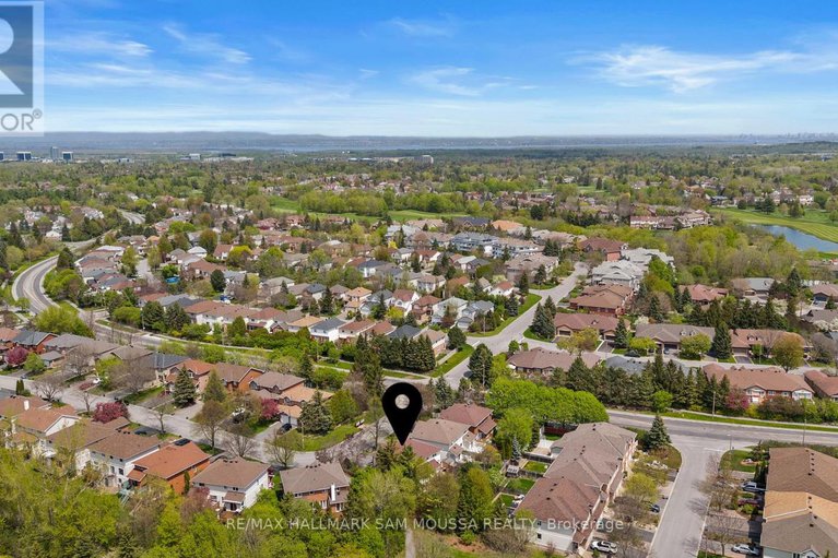 28323981/11-highmont-court/kanata-lakesheritage-hills/ottawa/ontario/K2T1B3_42
