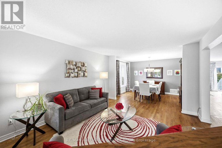 29564605/92a-upney-drive/longfields/ottawa/ontario/K2J5H3_7