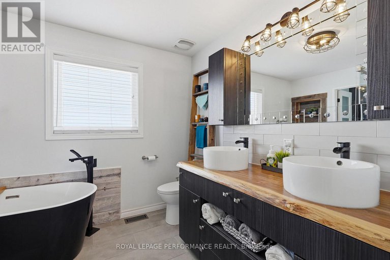 29428565/66-faucher-boulevard/casselman/casselman/ontario/K0A1M0_19