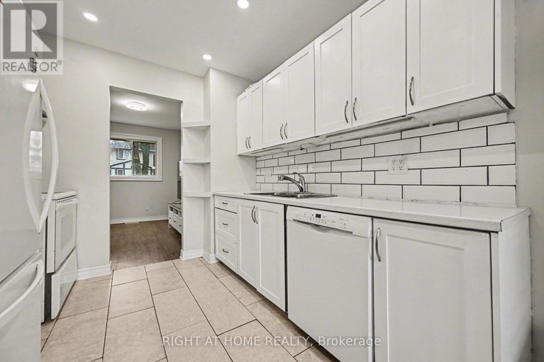 29653457/6-wolfgang-drive/knollsbrook/ottawa/ontario/K2J1T1_7