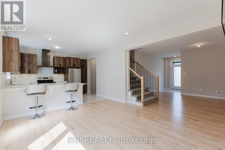 28468879/438-epoch-street/half-moon-bay/ottawa/ontario/K2J6X7_12