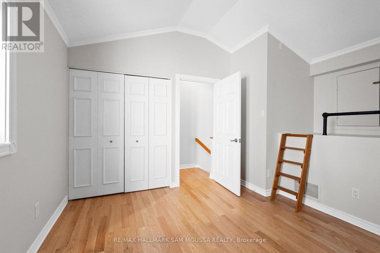 28887713/4-60-greenfield-avenue/ottawa-east/ottawa/ontario/K1S0X7_28