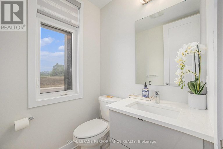 29633972/233-beaugency-street/orleans-village/ottawa/ontario/K1W0T2_16