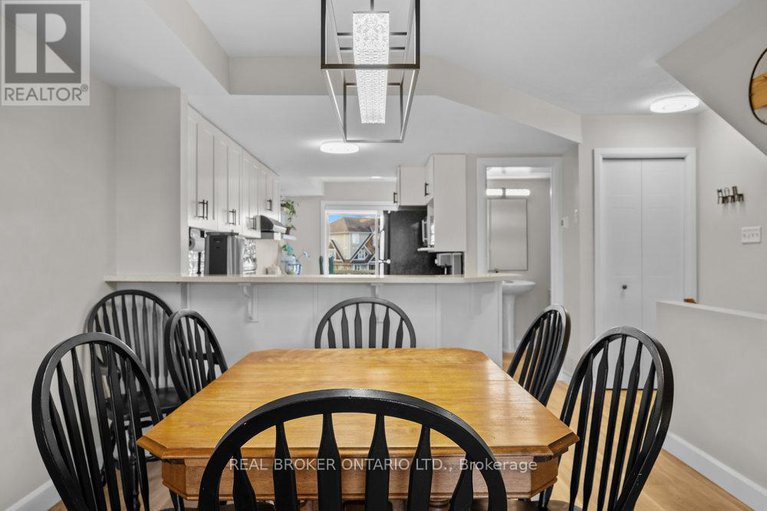 29093089/10-293-aquaview-drive/avalon-east/ottawa/ontario/K4A0B6_9