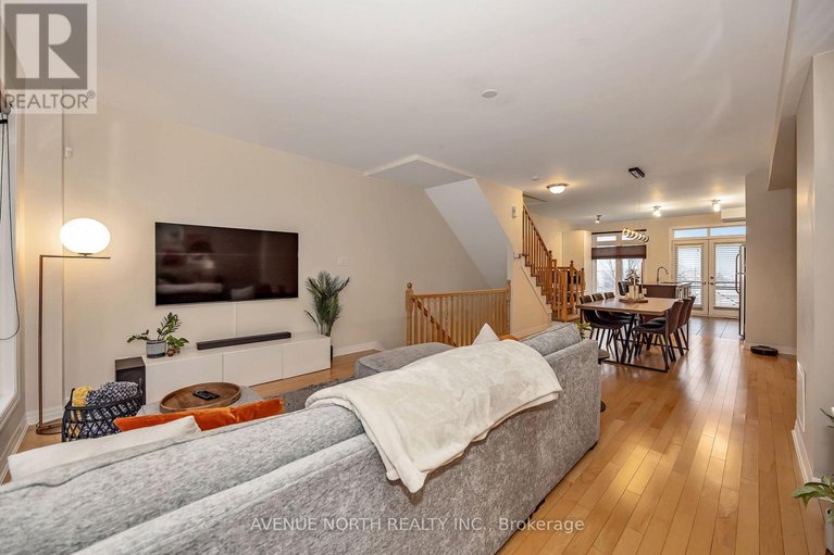 29650206/120-lionel-private/springridgeeast-village/ottawa/ontario/K4A0X1_8