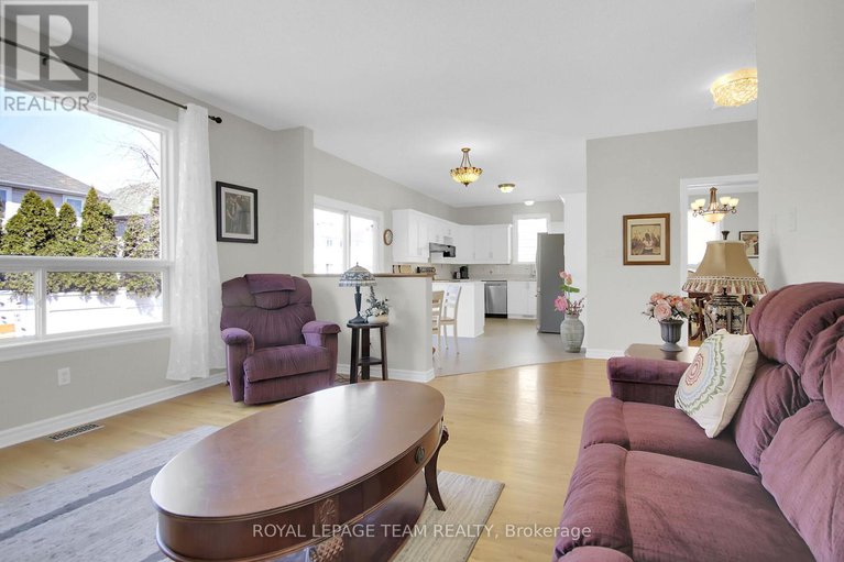 28202823/19-athena-way/barrhaven-east/ottawa/ontario/K2G6S1_15