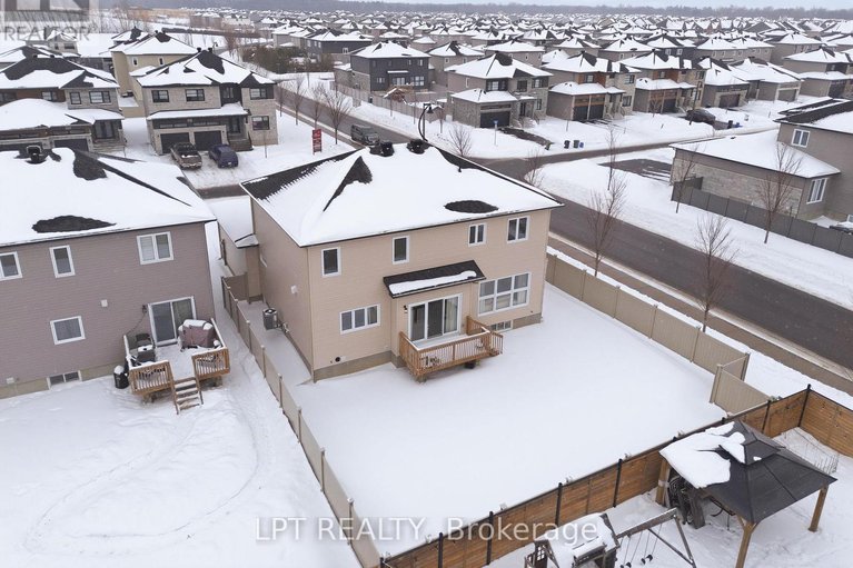 29345718/301-moonlight-drive/russell-twp/russell/ontario/K4R0L1_33